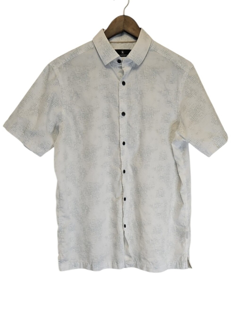 Hart Schaffner Marx White Short Sleeve Button-Down/ Subtle Blue Pattern, Sz Med